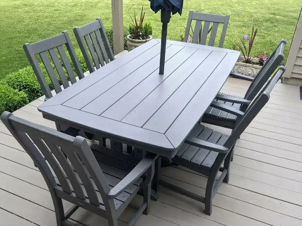 Custom Grey HDPE Outdoor Dining Furniture Set, Heavy-Duty Weather-Resistant Patio Table and Chairs